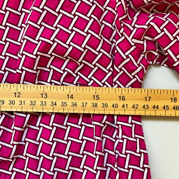 Crown & Ivy Women's Long Sleeve Lattice Print Button Front Top Pink White Size M - Picture 6 of 11